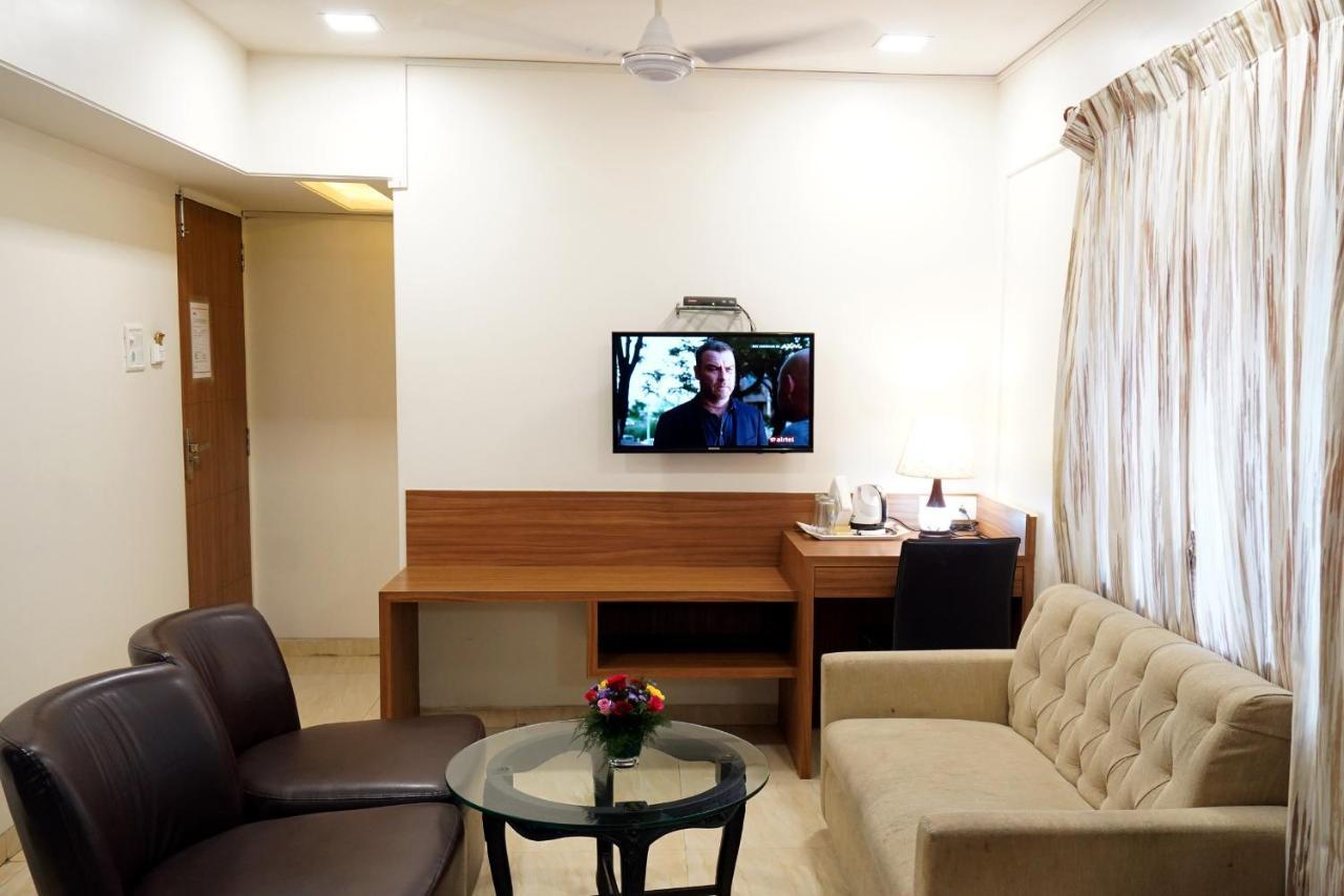 Hotel J K Regency Mumbai  Buitenkant foto