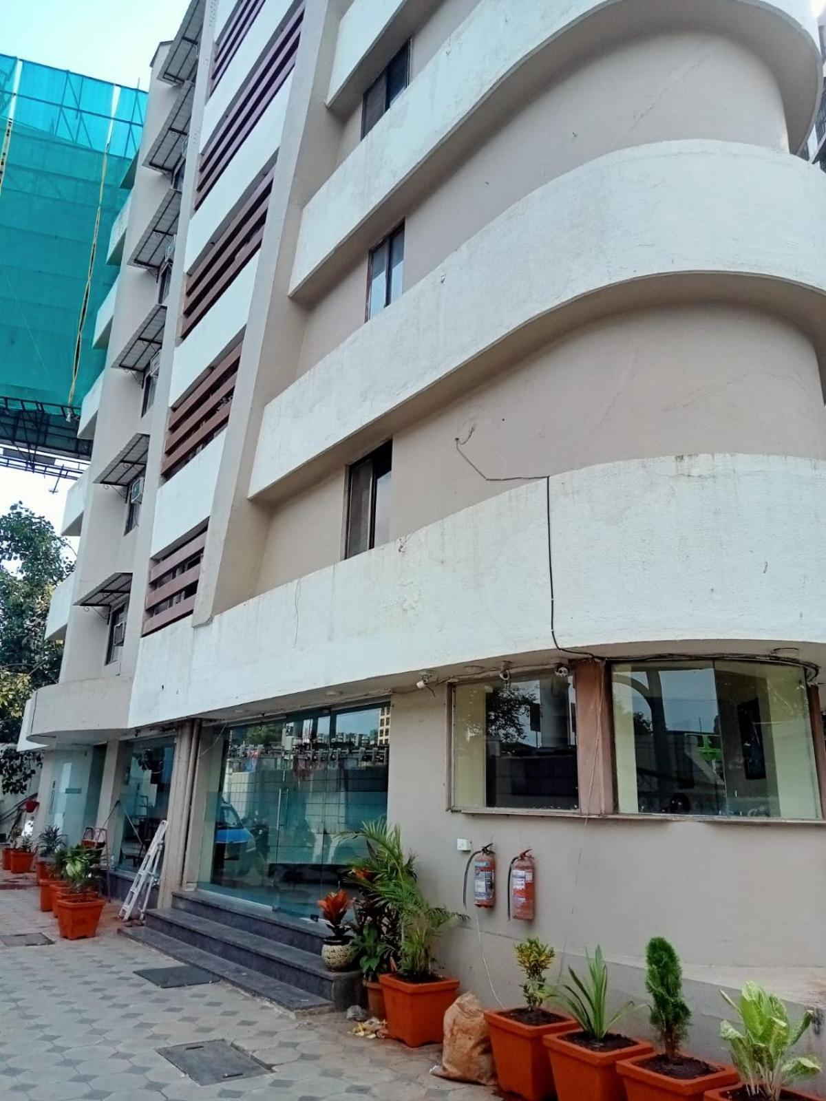 Hotel J K Regency Mumbai  Buitenkant foto